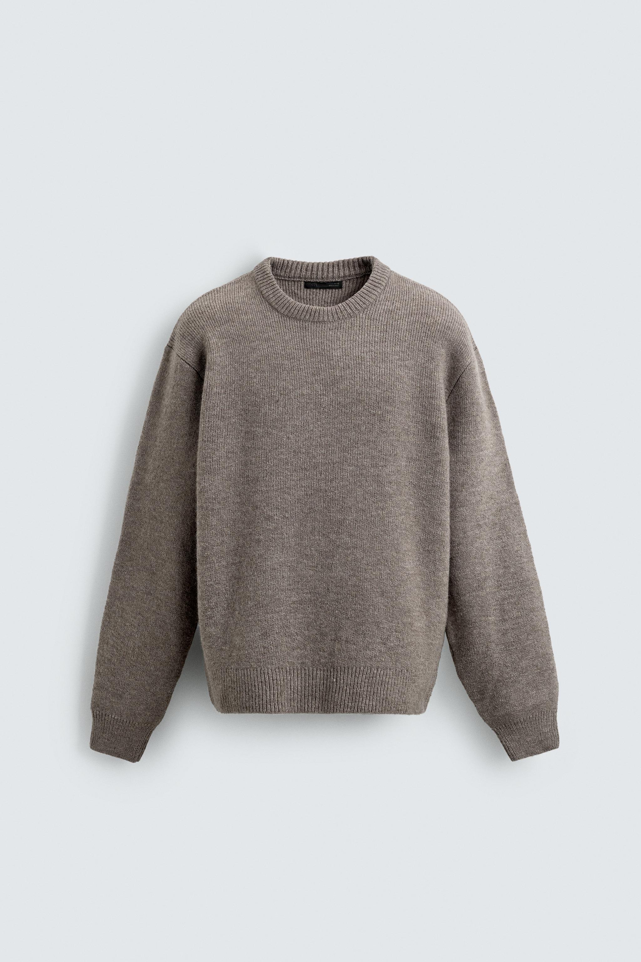 TEXTURED BOXY FIT SWEATER